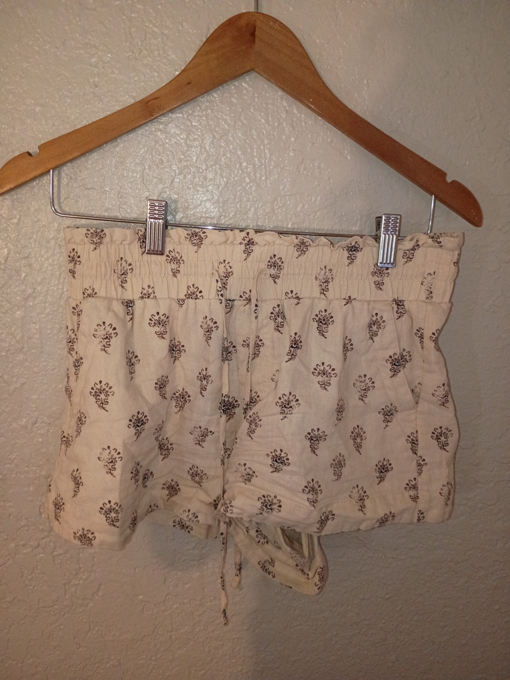 Cream Printed Drawstring Shorts
